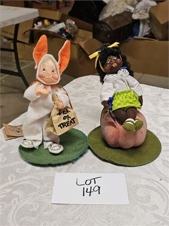 Annalee "Trick Or Treat" & "Patsy's Prize Pumpkin" Dolls