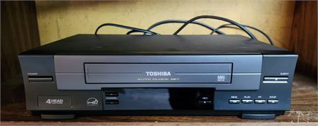 Toshiba VCR