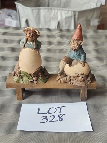 Tom Clark Creations 1986 "Debbie/Dark" Gnome Figurine – Artist Signed in Ink