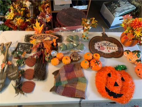 Halloween Fall Decoration Lot Mini Pumpkins Signs Floral Arrangement & More