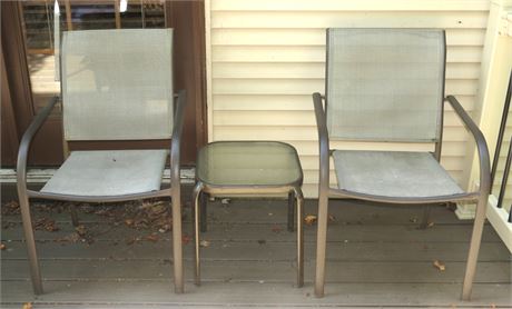 2 Outdoor Chairs, Table
