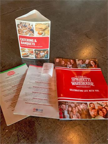 MEMORABILIA LOT - Spaghetti Warehouse Marketing & Menu Lot
