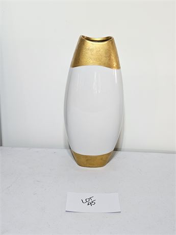 German Bavaria Alka-runst, Alboth & Kaiser Gold Trim Vase