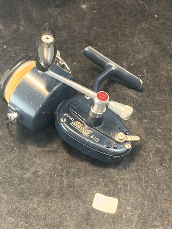 Garcia Mitchell 410 Fishing Reel Made in France