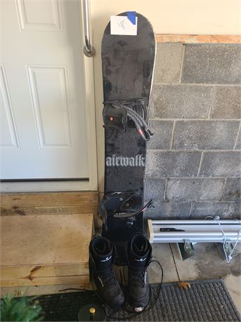 Airwalk 152 Snowboard & Boots