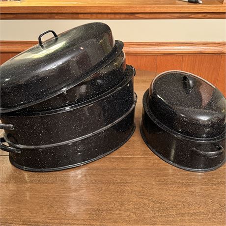 Set of 3 Savory Roasting Pans with Lids - (2) 16" and 14"