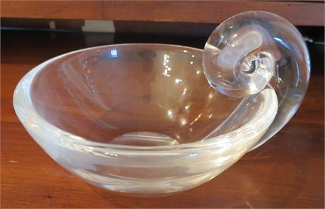 Lead Crystal Snail Handle Round Bowl