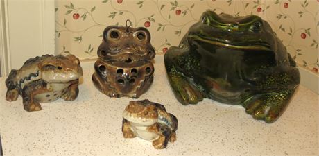 Ceramic Frog Figurines