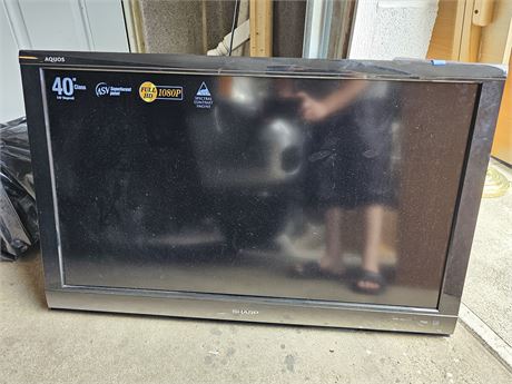Sharp 40" LCD TV