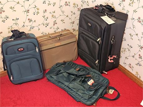 Mixed Size Suitcase & Travel Bag Lot