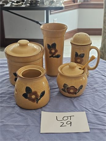 Pfaltzgraff “America” (Discontinued): Spice Shaker, Honey Pot, Garlic Keeper, Ca