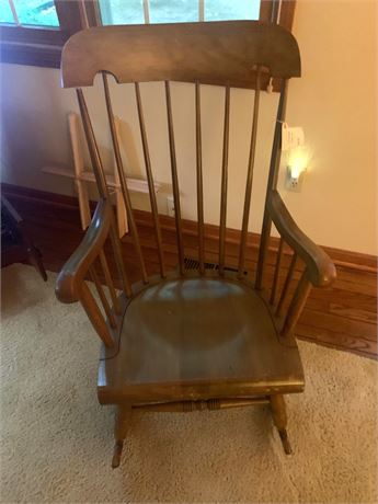 MCM Dark Wood Spindle Back Rocking Chair 19 x 20 x 40