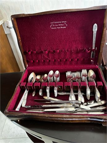 Stainless and Silver Plate Mixed Flatware
