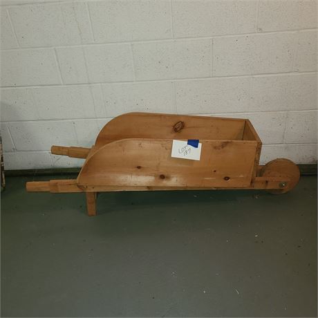 Wood Outdoor Wheel Barrow Planter