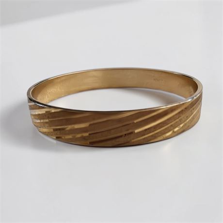 Vintage Monet Gold-Tone Diagonally Ribbed Bangle Bracelet