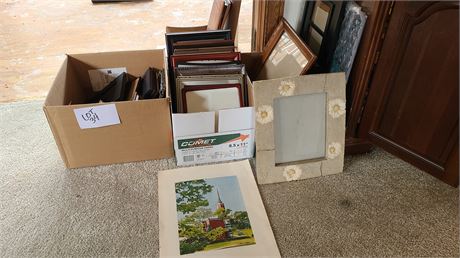 Large Lot of Mixed Picture Frames: Different Sizes/Styles/Color & More