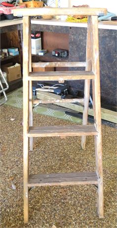 3 Step Wood Ladder