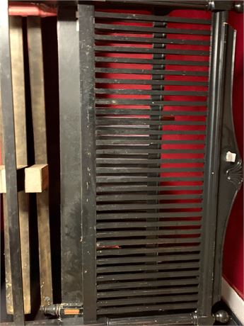 Trademasters Black Wood Slat King Sized Bed Frame (Vintage)