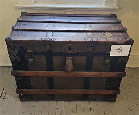 Flattop Antique Trunk