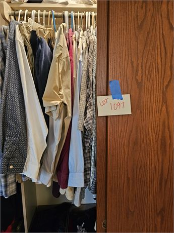 Closet Cleanout:Mixed Ladies & Mens Clothes - All Seasons