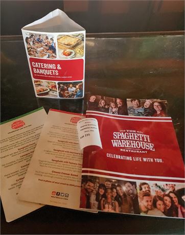 MEMORABILIA LOT - Spaghetti Warehouse Marketing & Menu Lot