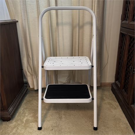 Tricam Folding Step Stool