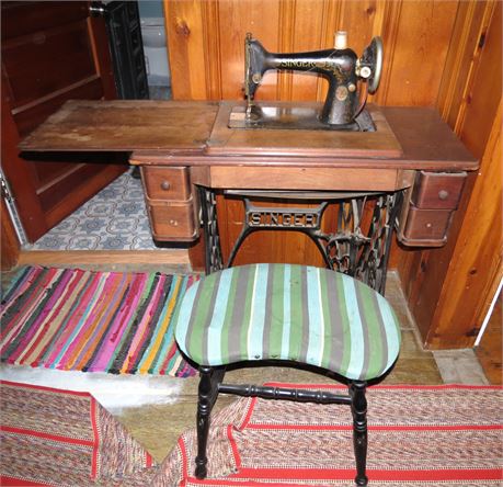 Antique SInger Sewing Machine Table With Contents