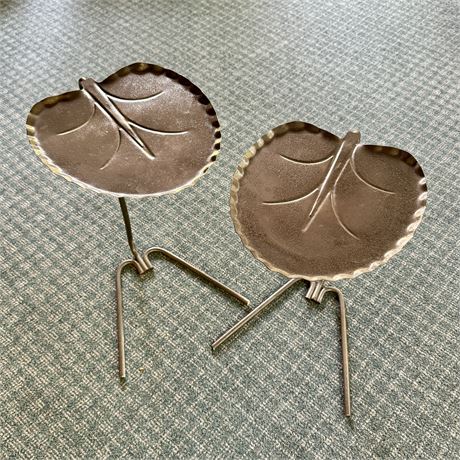 Metal Leaf Nesting Accent Tables