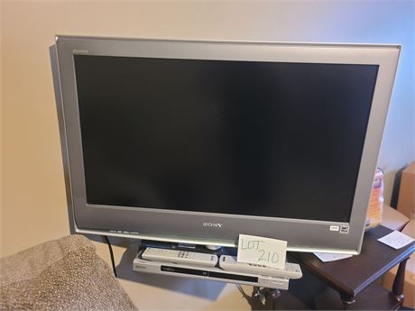 Sony 32" LCD TV Model: KDL-32S2000 & Sony DVD Player