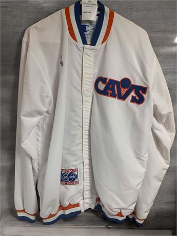 Player Worn Basketball Warm Up Jacket - Jimmy Oliver #24 Cleveland CAVS - 1991