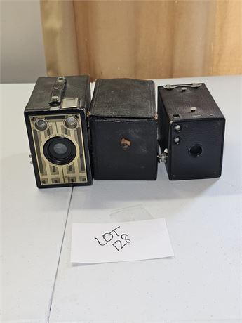 Eastman Kodak #2 Brownie Camera with Case & Brownie 16 Junior Camera