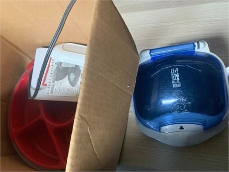 George Foreman Grill, Plastic Divided Serving Center Sets In Red and Green