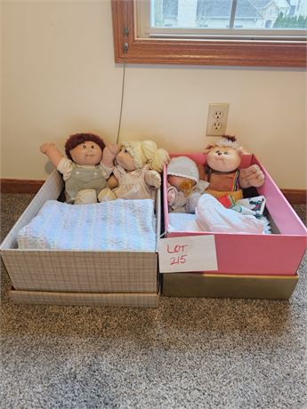 Vintage 80's Cabbage Patch Dolls & Baby Blankets