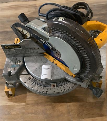 Dewalt Model DW703 10" Compound Miter Saw