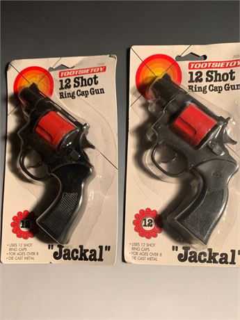 Tootsietoy Jackal 12-Shot Ring Toy Cap Guns Lot of 2