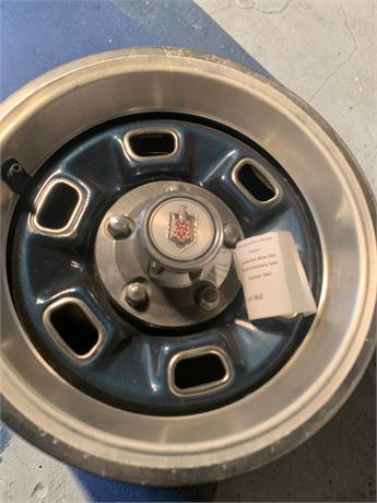 Vintage Chevrolet Center Wheel Rim/Shield W/Crest Logo