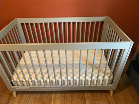 Babyletto Gray 3-1 Adjustable Baby Crib