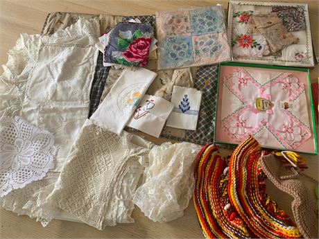Vintage/Antique Linens Embroidered Handkerchiefs, Lace Doilies, Crochet Trivets