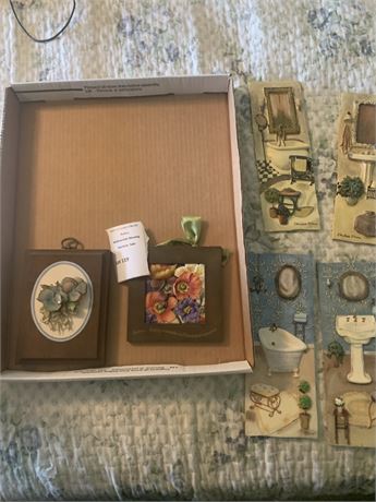 Powder Room/Bathroom Wall Art Lot