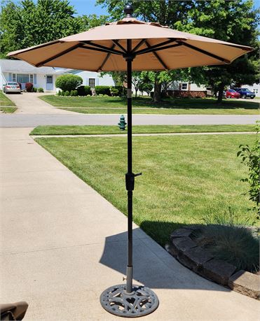 Treasure Garden-Pivoting Patio Umbrella w/Metal Stand