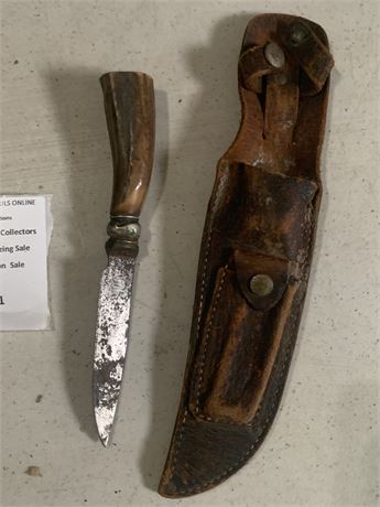 Fixed Blade Hunting Knife W/Stag Horn/Antler Handle & Sheath
