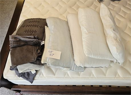 Mixed Bed Pillows, Throws, Shams, & More