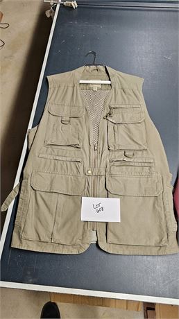 Cabela's  Safari Series Size Large Vest