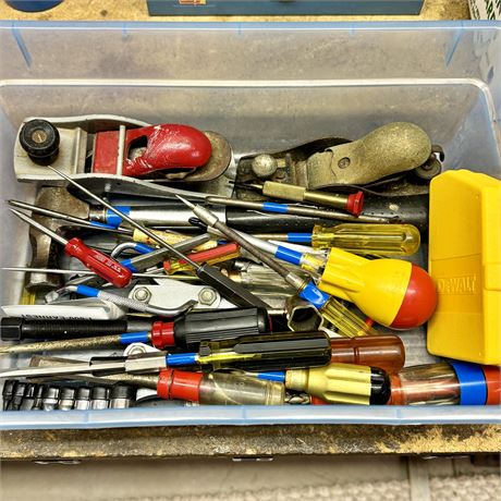 Mixed Hand Tools Lot