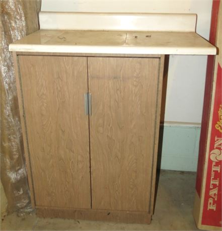 Small cabinet