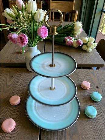 Karmax Corp Turquoise/White Watercolor Glazed 3 Tier Dessert Display Trays