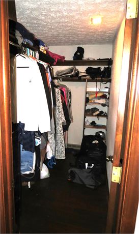 Closet Cleanout: Women's Clothing, Etc