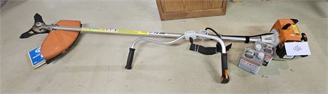 Stihl Gas FS 250 Trimmer/Edger