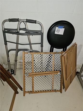 Mixed Housewares : Walker / Baby Gate & More