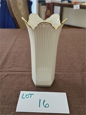 Lenox "Meridian" Flower Vase